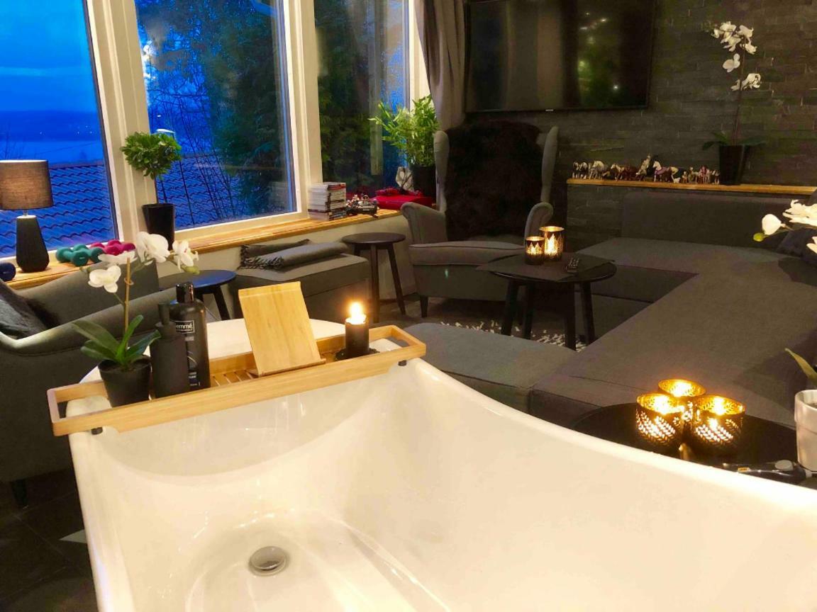 Lovely Studio Apartment Seaview & Private Sauna Lerum Ngoại thất bức ảnh